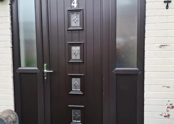 4 Mereside Walk